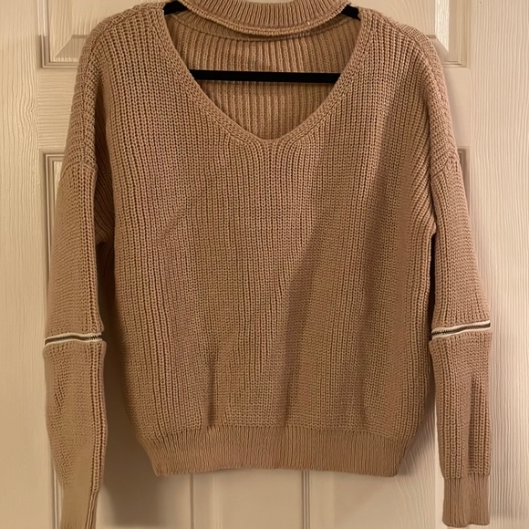 Tan knit sweater - Picture 1 of 4